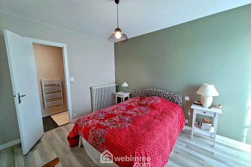 Maison - 154 m² - 8 pièces