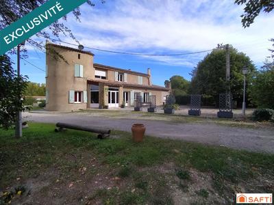 Maison - 350 m² - 14 pièces