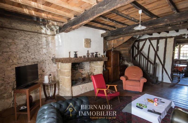 Maison de village - 195 m² - 8 pièces