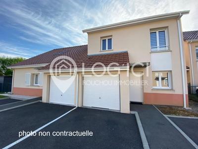 Maison - 80 m² - 4 pièces
