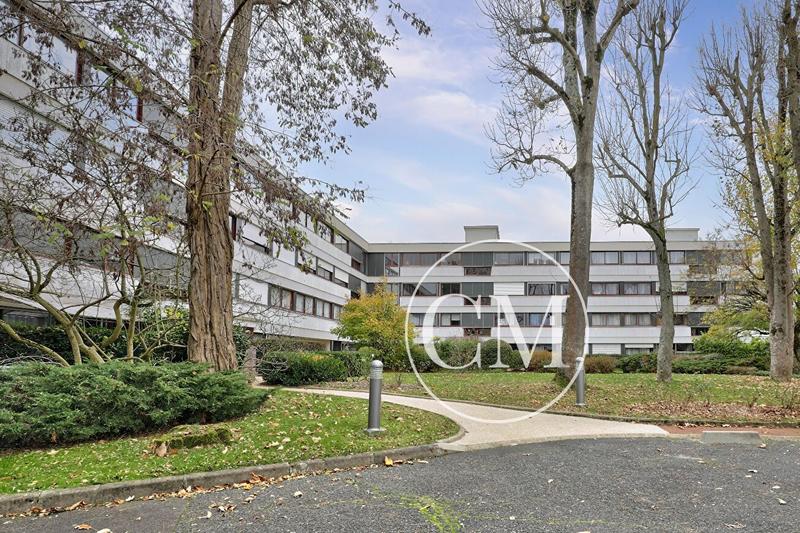 Appartement - 102 m² - 5 pièces