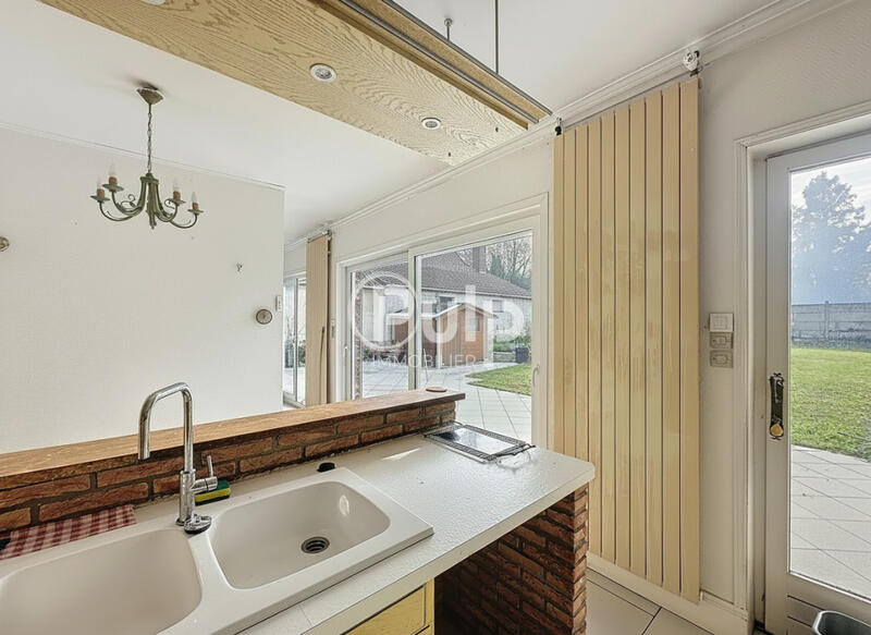 Demeure - 146 m² - 7 pièces