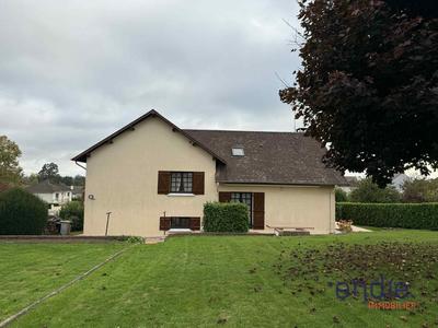 Maison - 131 m² - 6 pièces