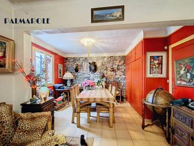 Villa - 169 m² - 6 pièces