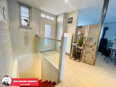 Maison - 93 m² - 5 pièces