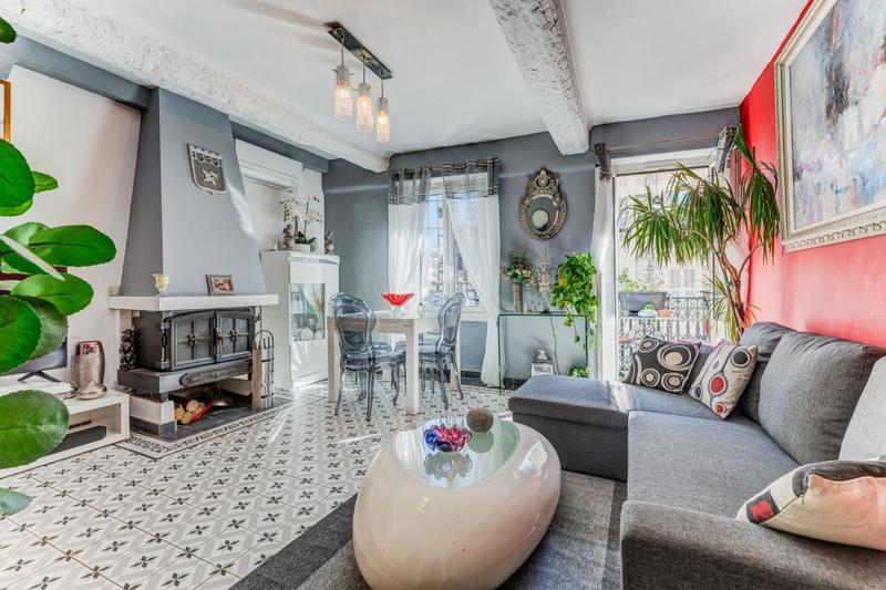 Appartement - 70 m² - 3 pièces