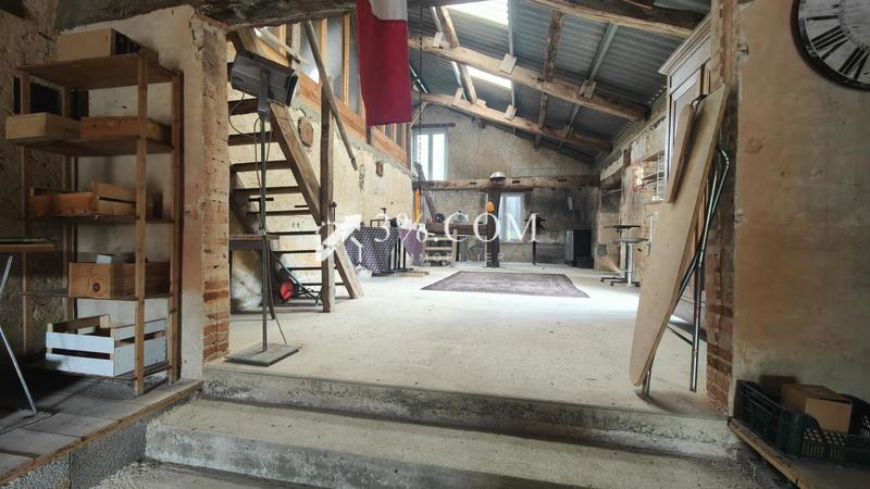 Maison - 186 m² - 5 pièces