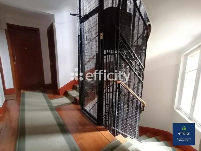 Appartement - 77 m² - 4 pièces