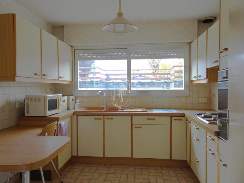 Appartement - 72 m² - 3 pièces