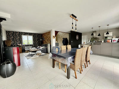 Maison - 155 m² - 7 pièces