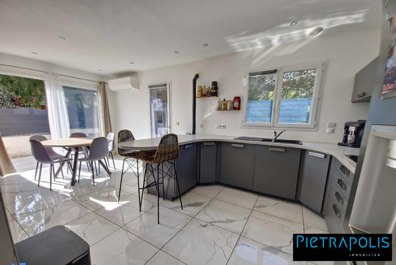 Villa - 139 m² - 5 pièces