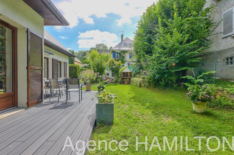 Maison ancienne - 220 m² - 8 pièces