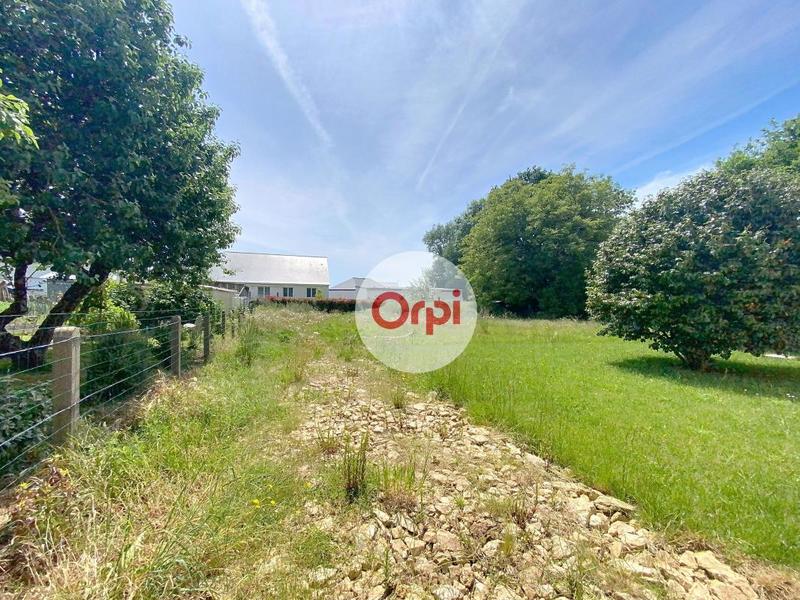 Terrain constructible - 697 m²