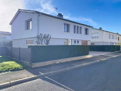 Maison - 145 m² - 7 pièces