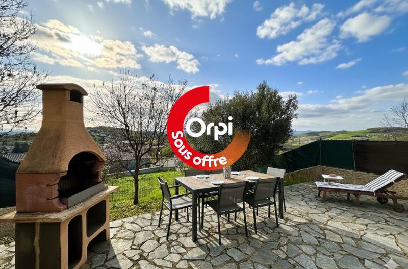 Maison - 93 m² - 4 pièces