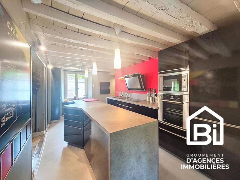 Maison - 160 m² - 7 pièces