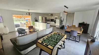 Maison - 131 m² - 6 pièces