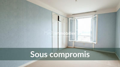 Appartement - 93 m² - 3 pièces