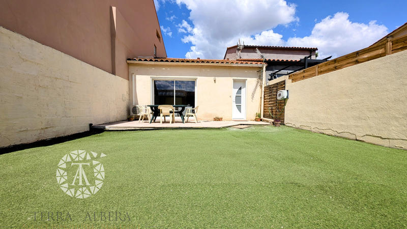 Maison de village - 90 m² - 6 pièces