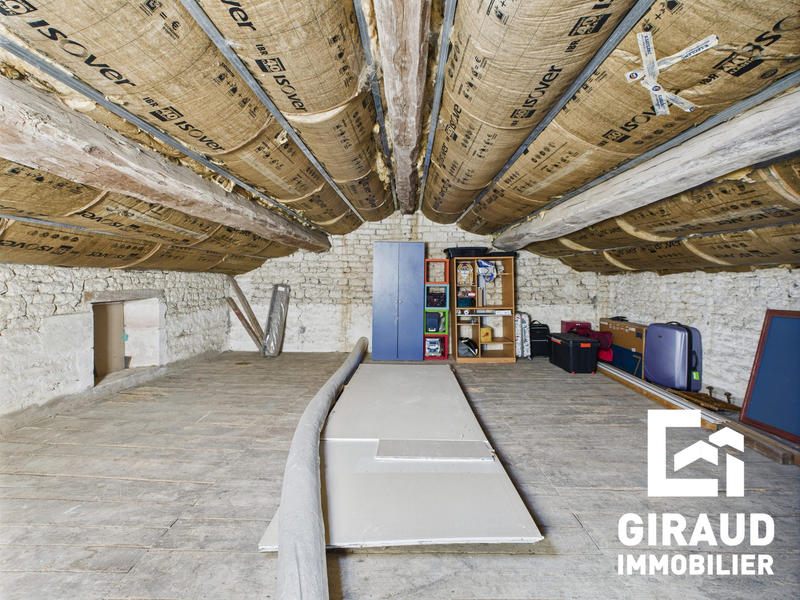 Maison ancienne - 177 m² - 6 pièces