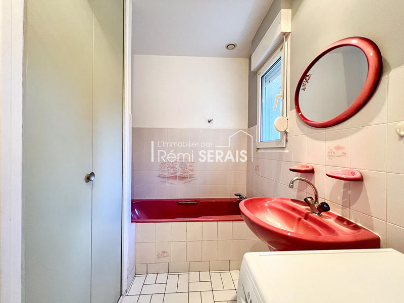 Maison - 96 m² - 4 pièces