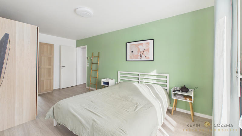 Appartement - 83 m² - 4 pièces