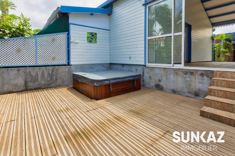 Maison - 150 m² - 5 pièces