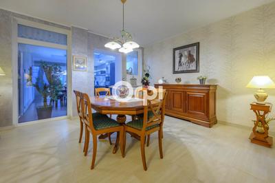 Maison - 153 m² - 4 pièces