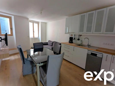 Maison - 65 m² - 3 pièces