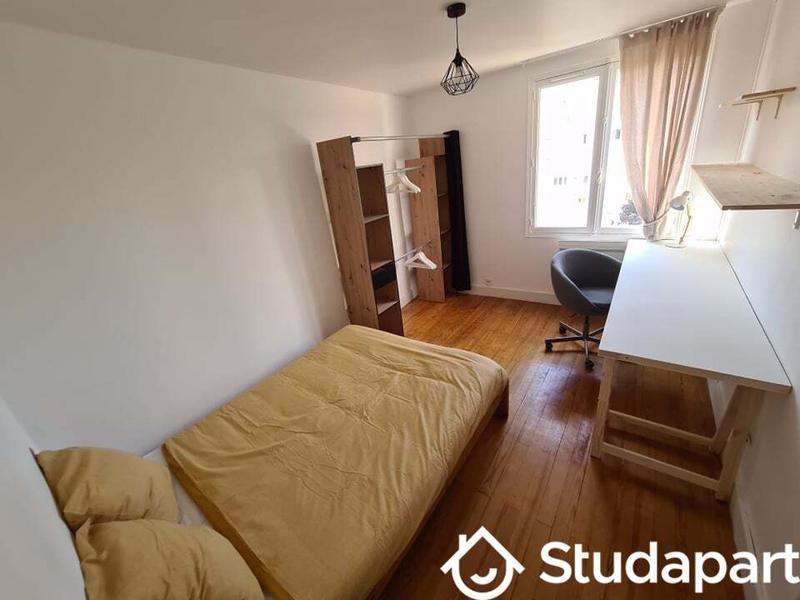 Chambre - 12 m² - 1 pièce