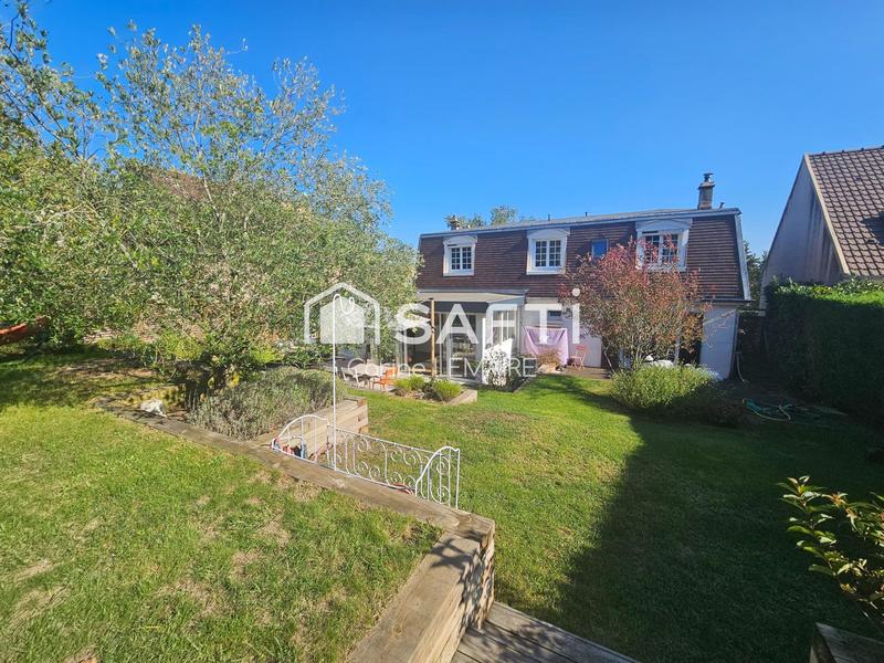 Villa - 159 m² - 8 pièces