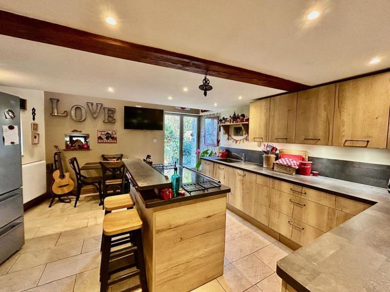 Maison - 511 m² - 24 pièces