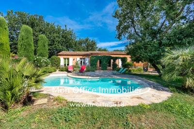 Villa - 251 m² - 10 pièces