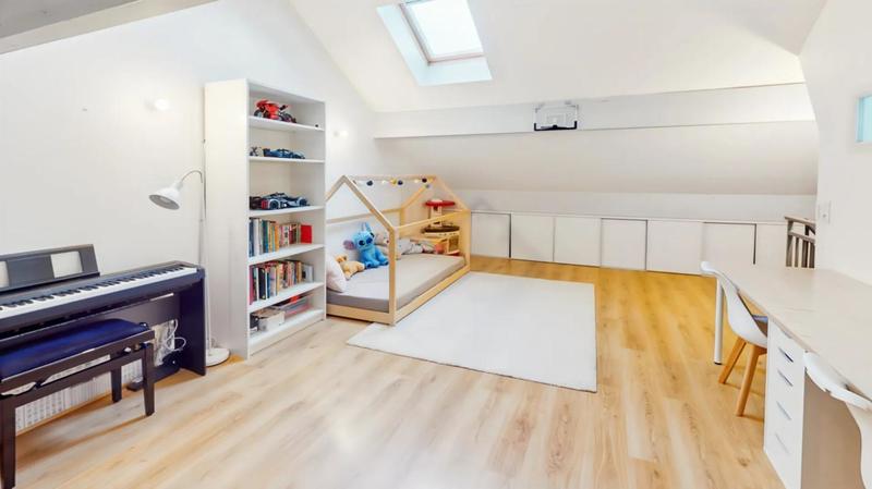 Duplex - 74 m² - 4 pièces