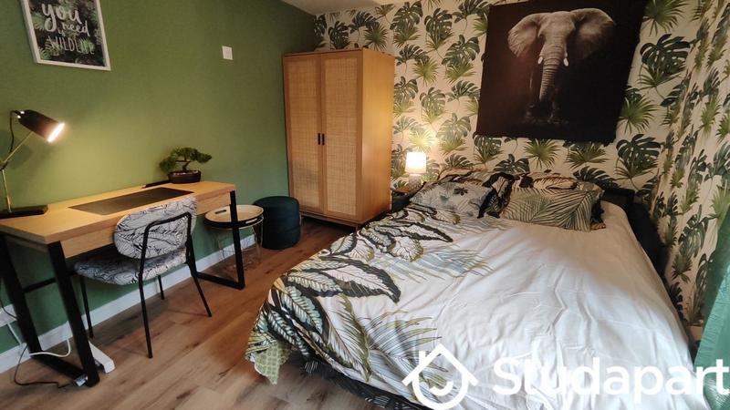 Chambre - 12 m² - 1 pièce