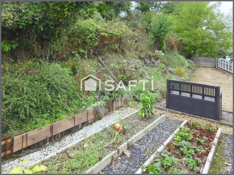 Maison - 122 m² - 6 pièces