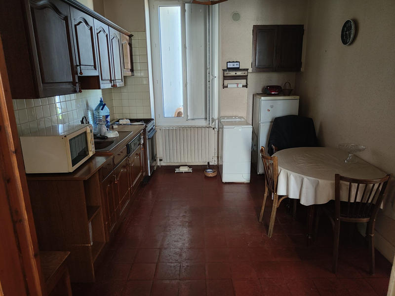 Maison - 178 m² - 8 pièces