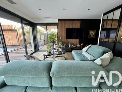 Maison de maîtres - 110 m² - 4 pièces