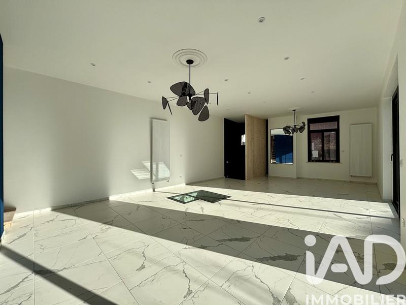 Maison de ville - 216 m² - 7 pièces