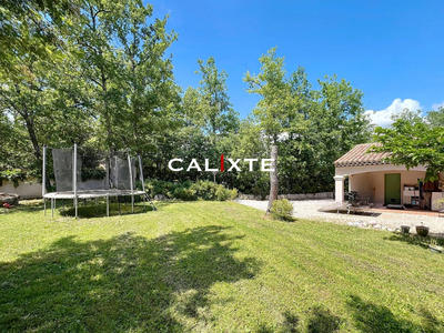 Villa - 215 m² - 5 pièces