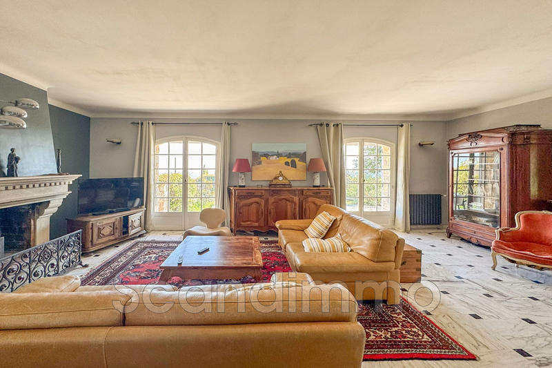 Maison - 155 m² - 6 pièces