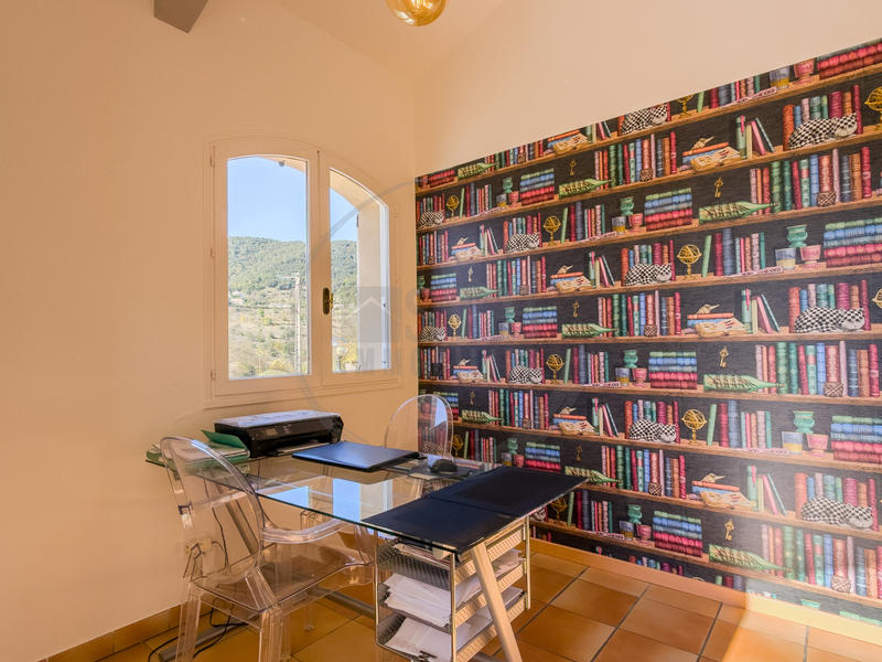 Villa - 166 m² - 5 pièces