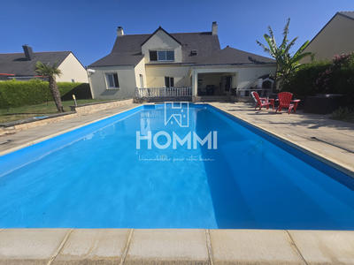 Maison - 167 m² - 6 pièces