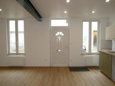 Maison de ville - 80 m² - 5 pièces