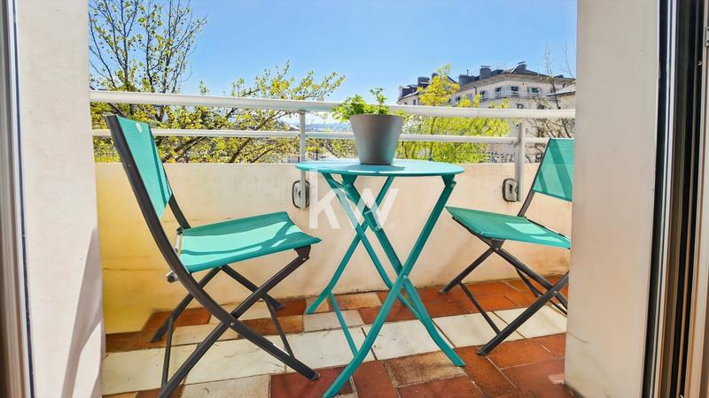 Appartement - 72 m² - 3 pièces