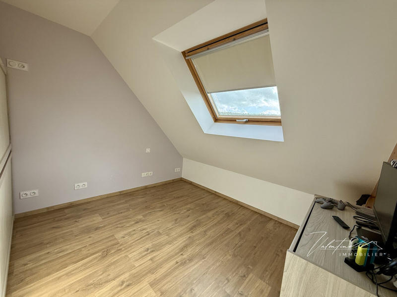 Maison contemporaine - 142 m² - 7 pièces