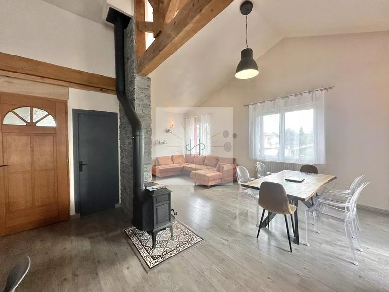 Maison - 134 m² - 5 pièces