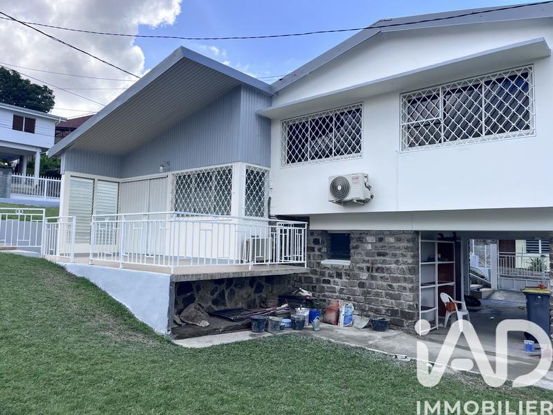 Maison - 125 m² - 5 pièces