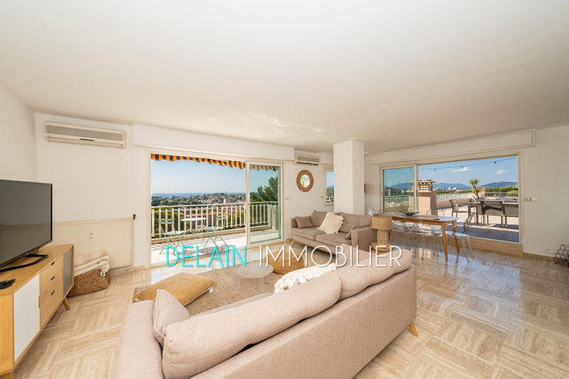 Appartement - 90 m² - 3 pièces