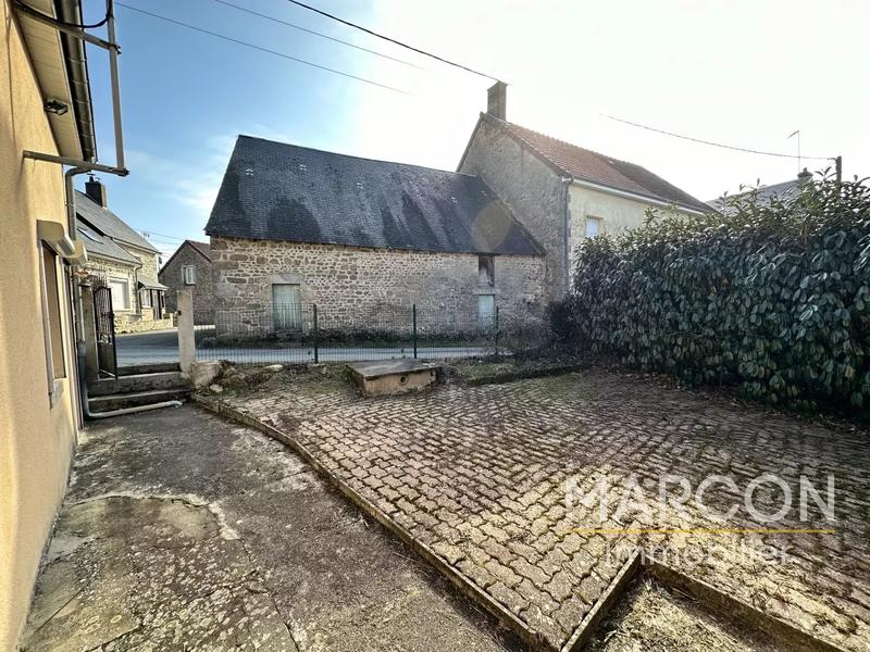 Maison - 95 m² - 5 pièces